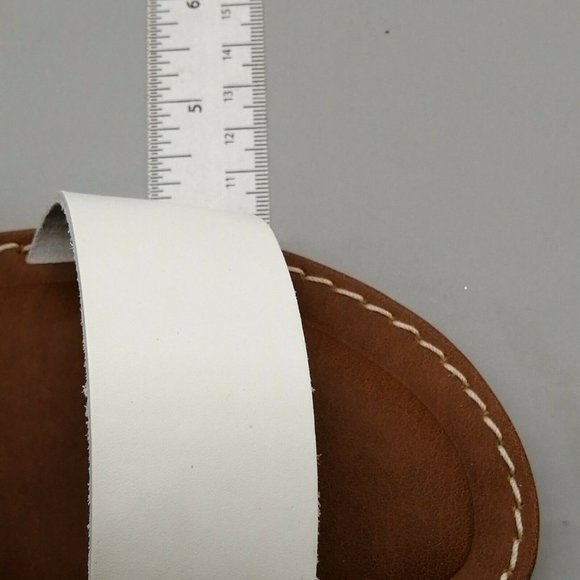 Bella Vita‎ Womens Lea Slide Sandals White Leather Double Straps Wedge 6.5WW NEW - Picture 6 of 10